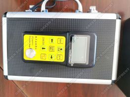 Ultrasonic Thickness Gauge